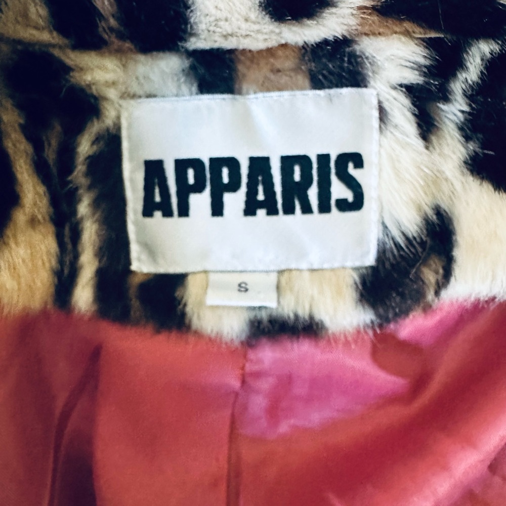 Apparis leopard print faux fur coat size Small - Picture 4 of 10